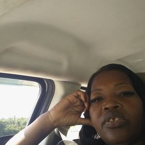 Meet your Posher, Delicia